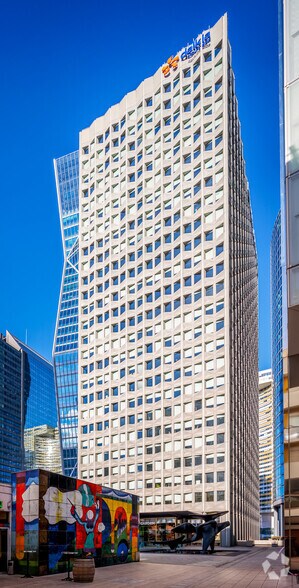 Office in Courbevoie for lease - Primary Photo - Image 1 of 4