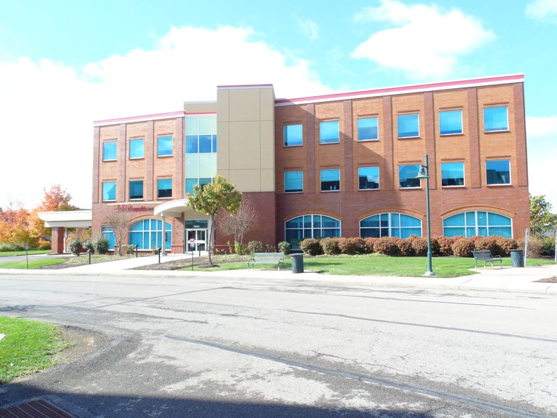 1001 Village Run Rd, Wexford, Pa 15090 - Office Complex I 