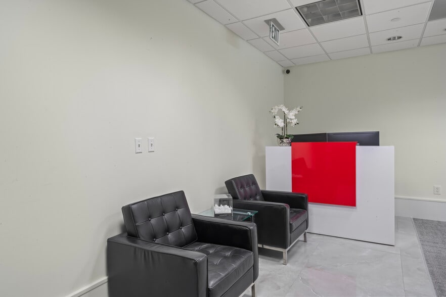 1200 Brickell Ave, Miami, FL for sale - Building Photo - Image 2 of 11