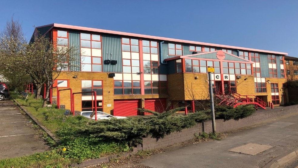 Station Rd, Kings Langley for sale - Primary Photo - Image 1 of 1