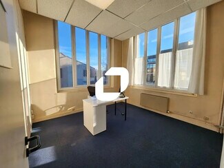 More details for 49 Rue Lamartine, Versailles - Office for Lease