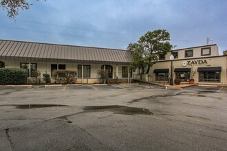 5221-5331 McCullough Ave, San Antonio, TX for lease Building Photo- Image 2 of 14