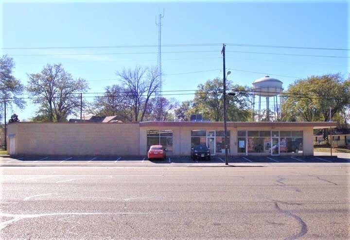 1418 W Gentry Pkwy, Tyler, TX for sale - Primary Photo - Image 1 of 1