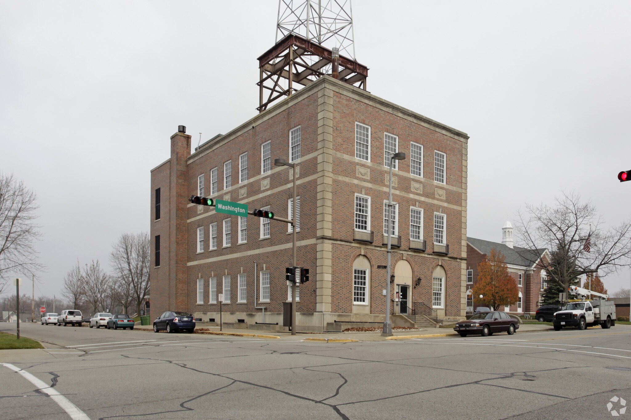 18 N 5th St, Grand Haven, MI for sale Primary Photo- Image 1 of 1