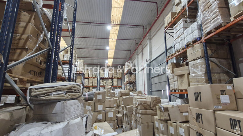 Industrial in Fuenlabrada, MAD for lease - Building Photo - Image 3 of 14