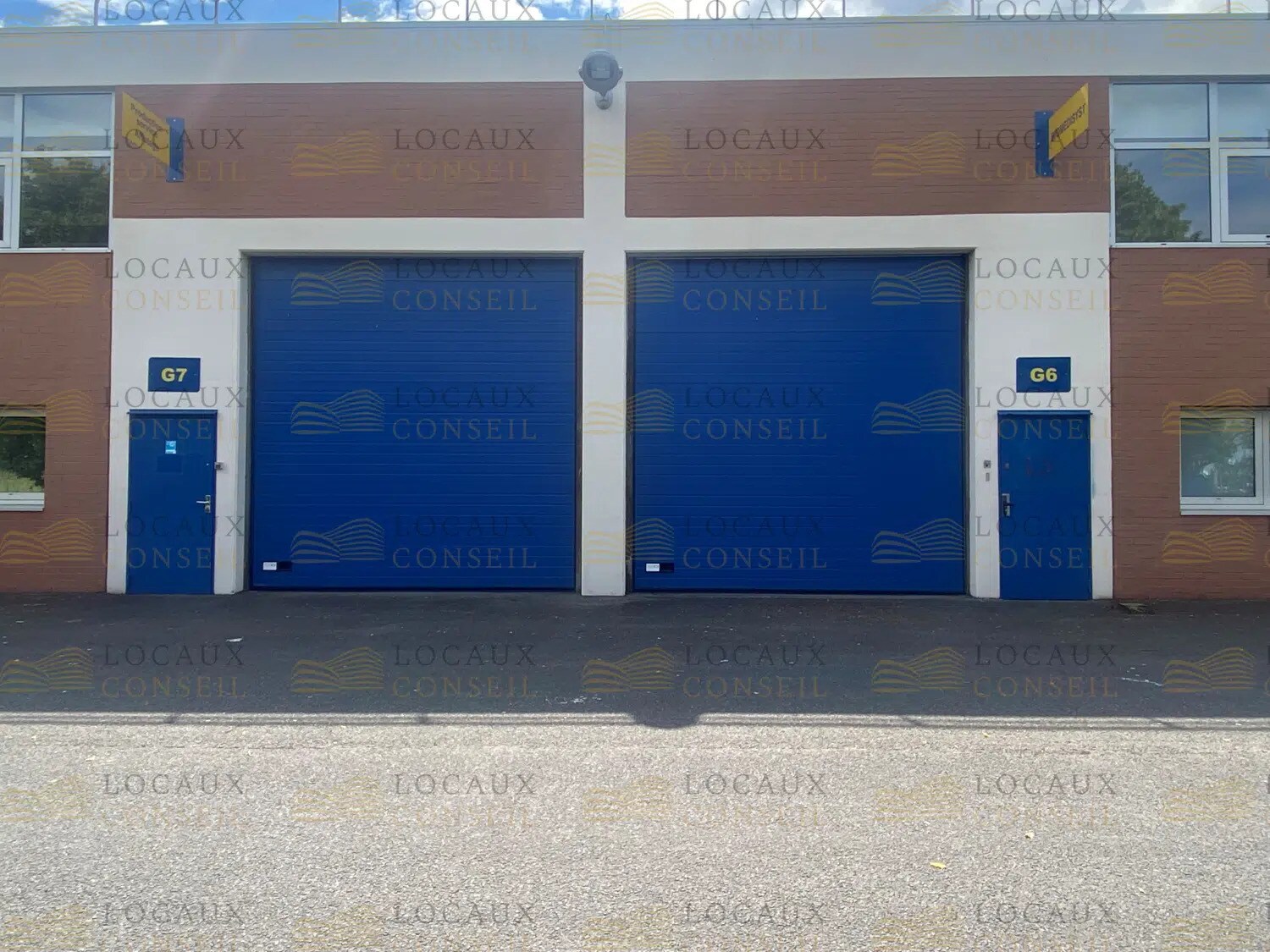 Flex in SAINT-OUEN-L'AUMONE for lease Building Photo- Image 1 of 37