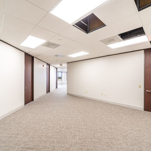 745 E Mulberry Ave, San Antonio, TX for lease Interior Photo- Image 1 of 11