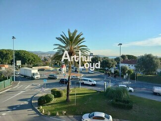 More details for Office, Retail for Lease