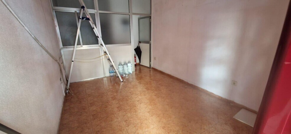 Retail in Cáceres for sale - Building Photo - Image 1 of 6