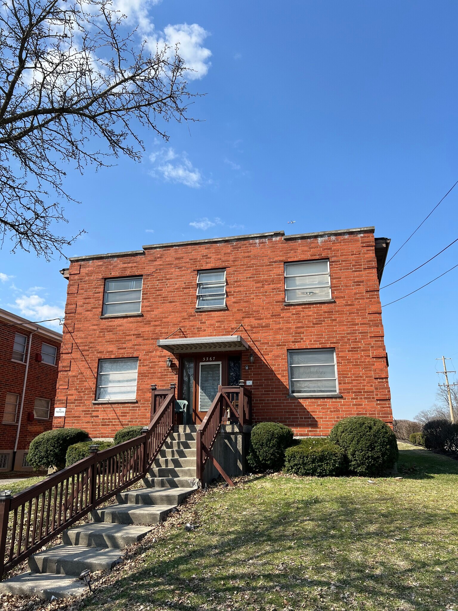 3367 Parkcrest Ln, Cincinnati, OH for sale Primary Photo- Image 1 of 1