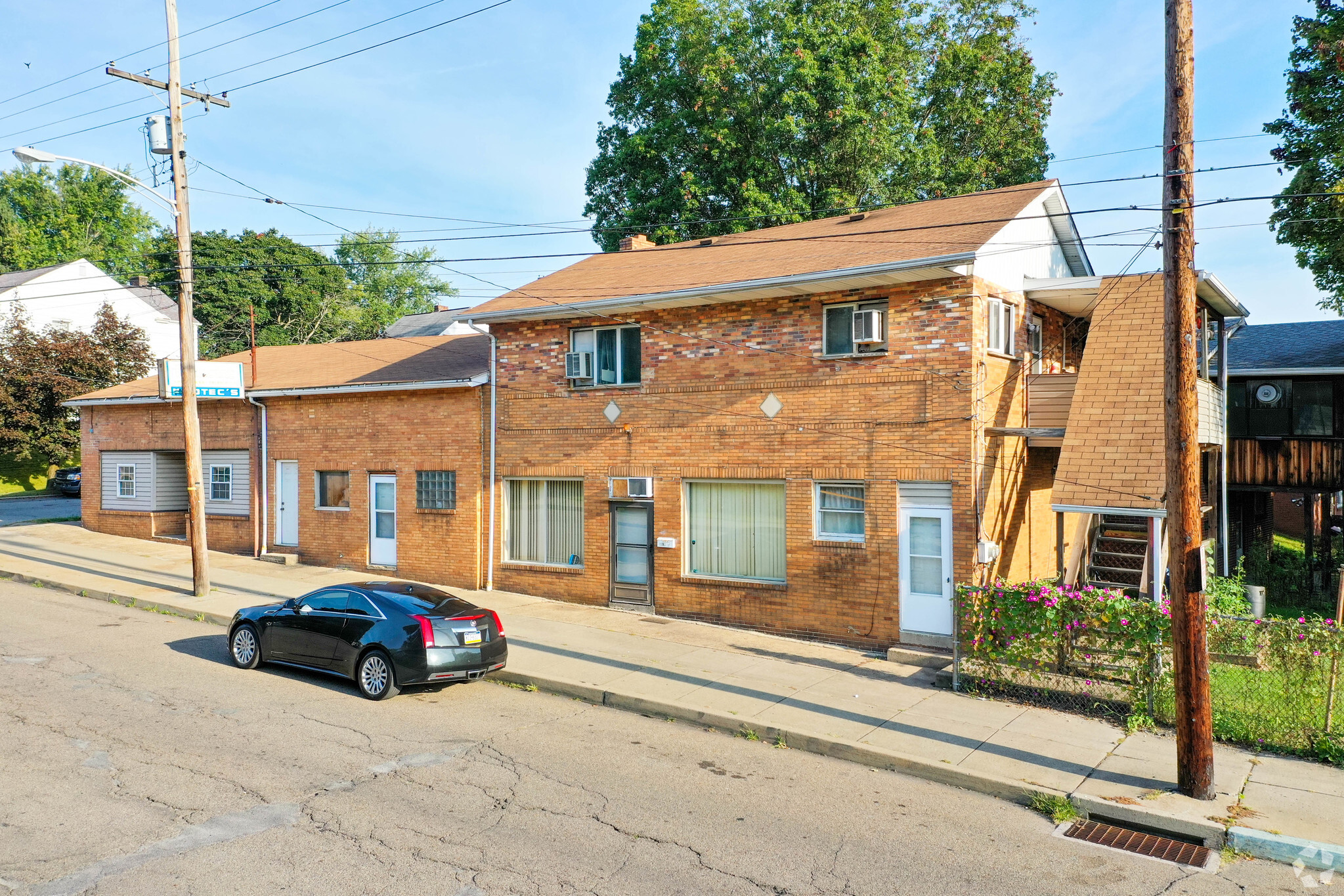 1592 Main St, Aliquippa, PA for sale Primary Photo- Image 1 of 1