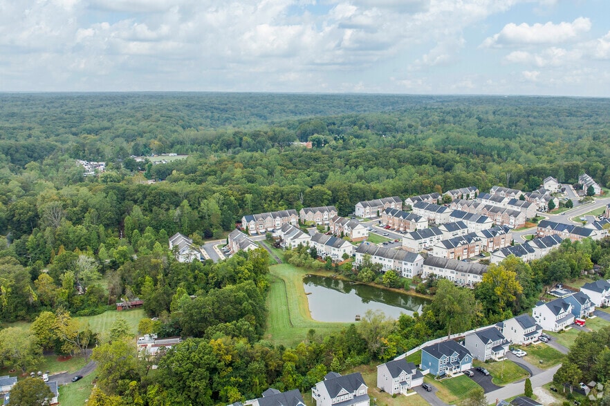 17675 Batestown Rd, Dumfries, VA for sale - Aerial - Image 1 of 8