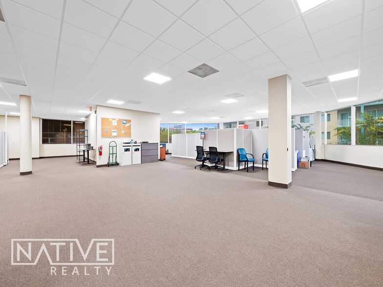 634 NE 3rd Ave, Fort Lauderdale, FL for lease - Building Photo - Image 3 of 14