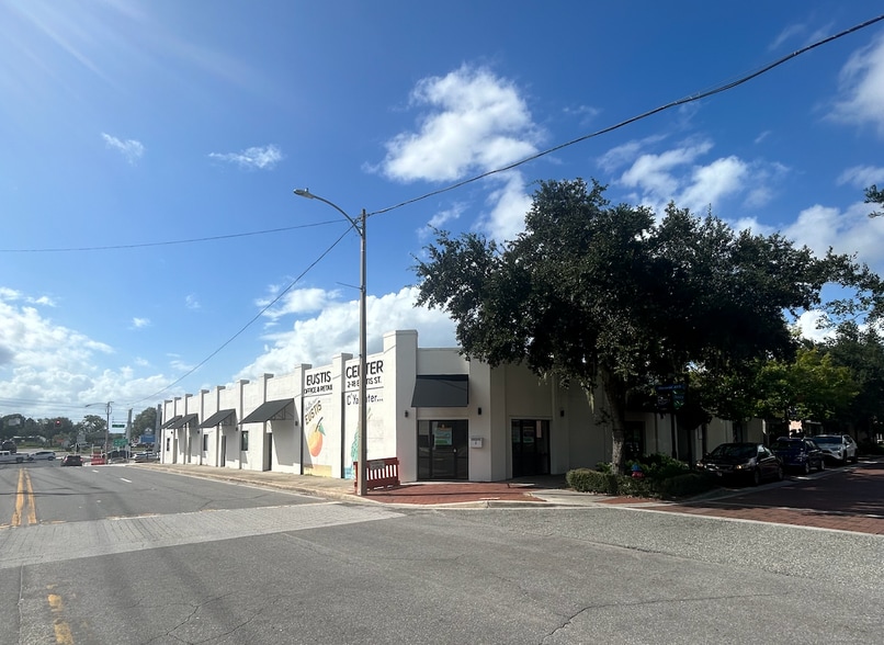 2-18 N Eustis St, Eustis, FL for lease - Building Photo - Image 3 of 5