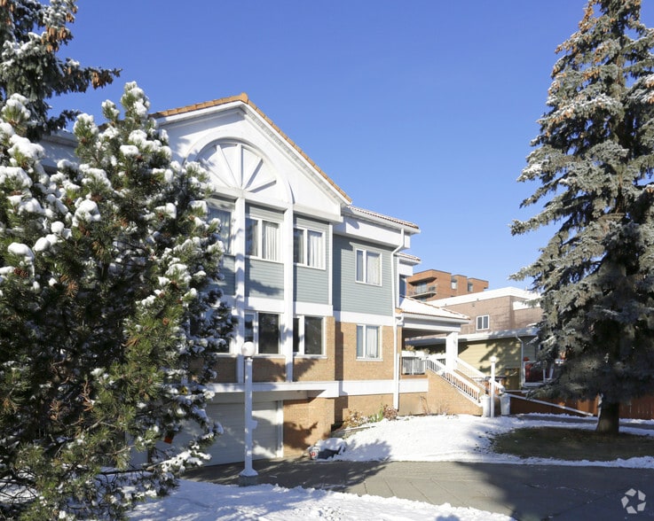 1921 28th St SW, Calgary, AB for sale - Building Photo - Image 3 of 4