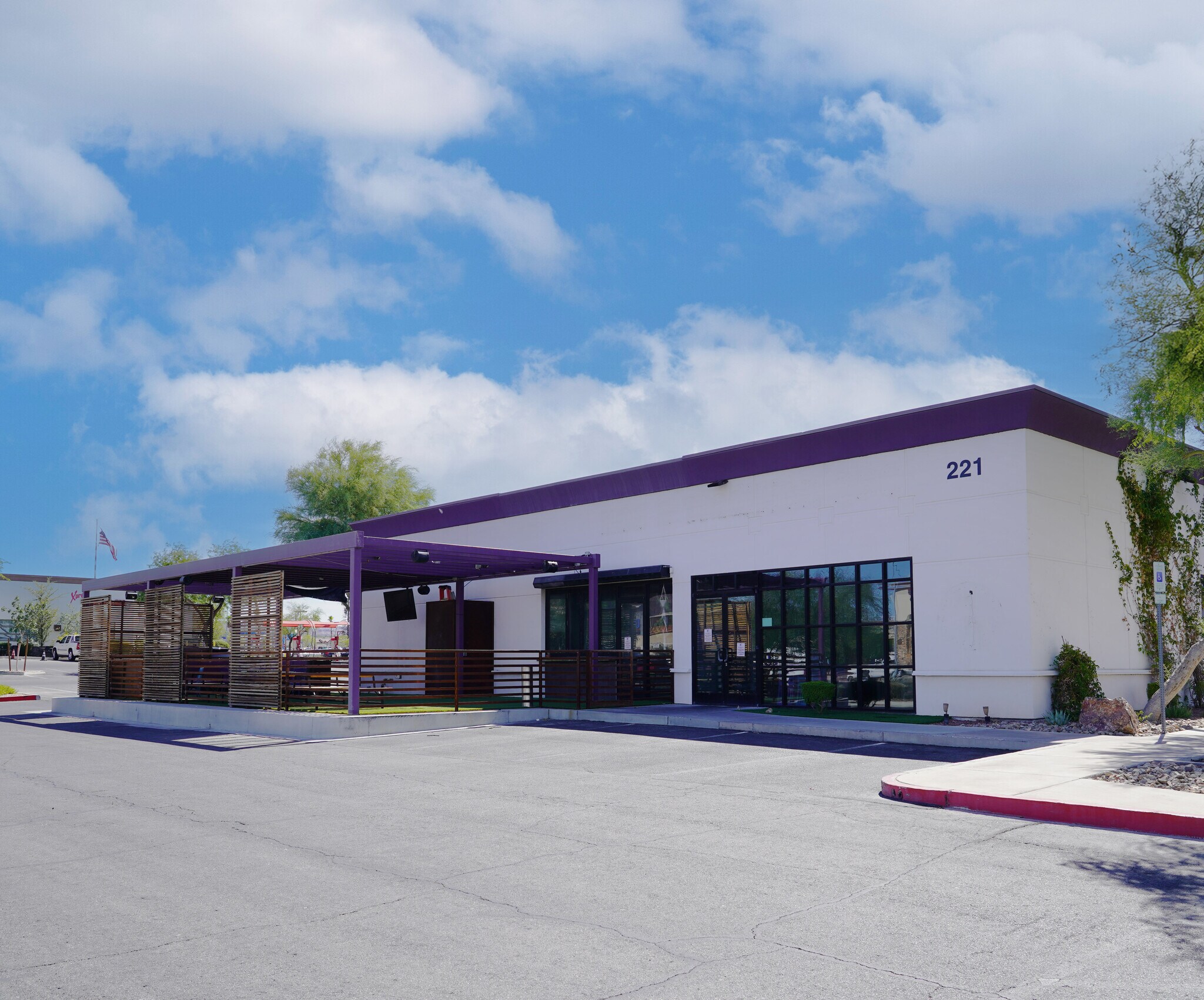 221 N Stephanie St, Henderson, NV for lease Building Photo- Image 1 of 7