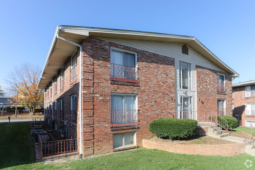 1708 Jennifer Rd, Lexington, KY for sale - Primary Photo - Image 1 of 1