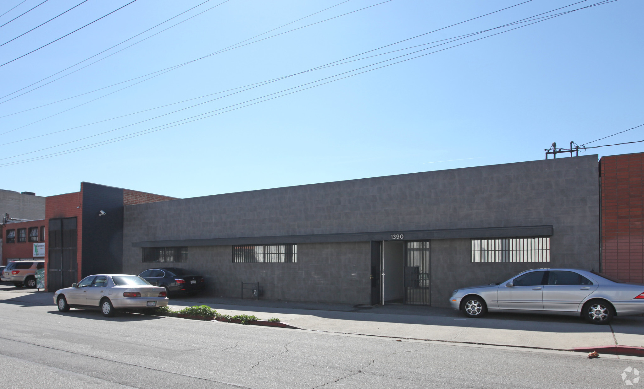 1390 Newton St, Los Angeles, CA for lease Primary Photo- Image 1 of 11