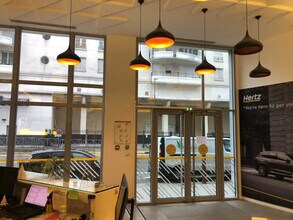 6 Avenue Gustave Eiffel, Montigny-le-Bretonneux for lease Building Photo- Image 1 of 4