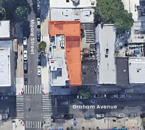 69 Graham Ave, Brooklyn, NY for lease - Building Photo - Image 2 of 2