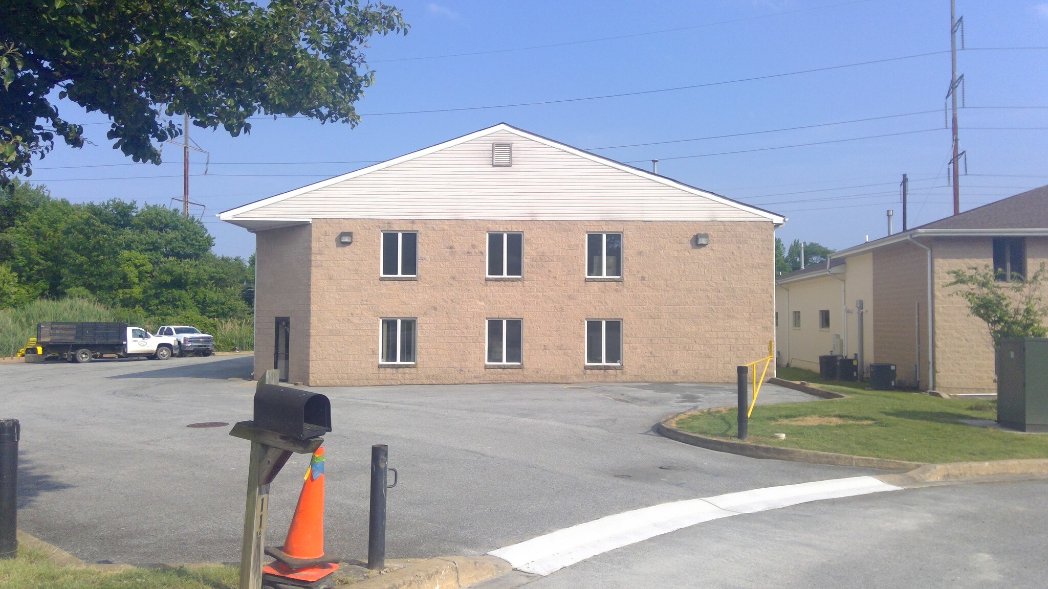 11 Lewis Cir, Wilmington, DE for sale Building Photo- Image 1 of 1