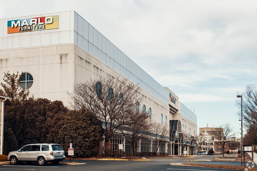 725 Rockville Pike Md 20852 Marlo Furniture Bldg Loopnet Com 725 Rockville Pike Md 20852, Marlo Furniture Rockville