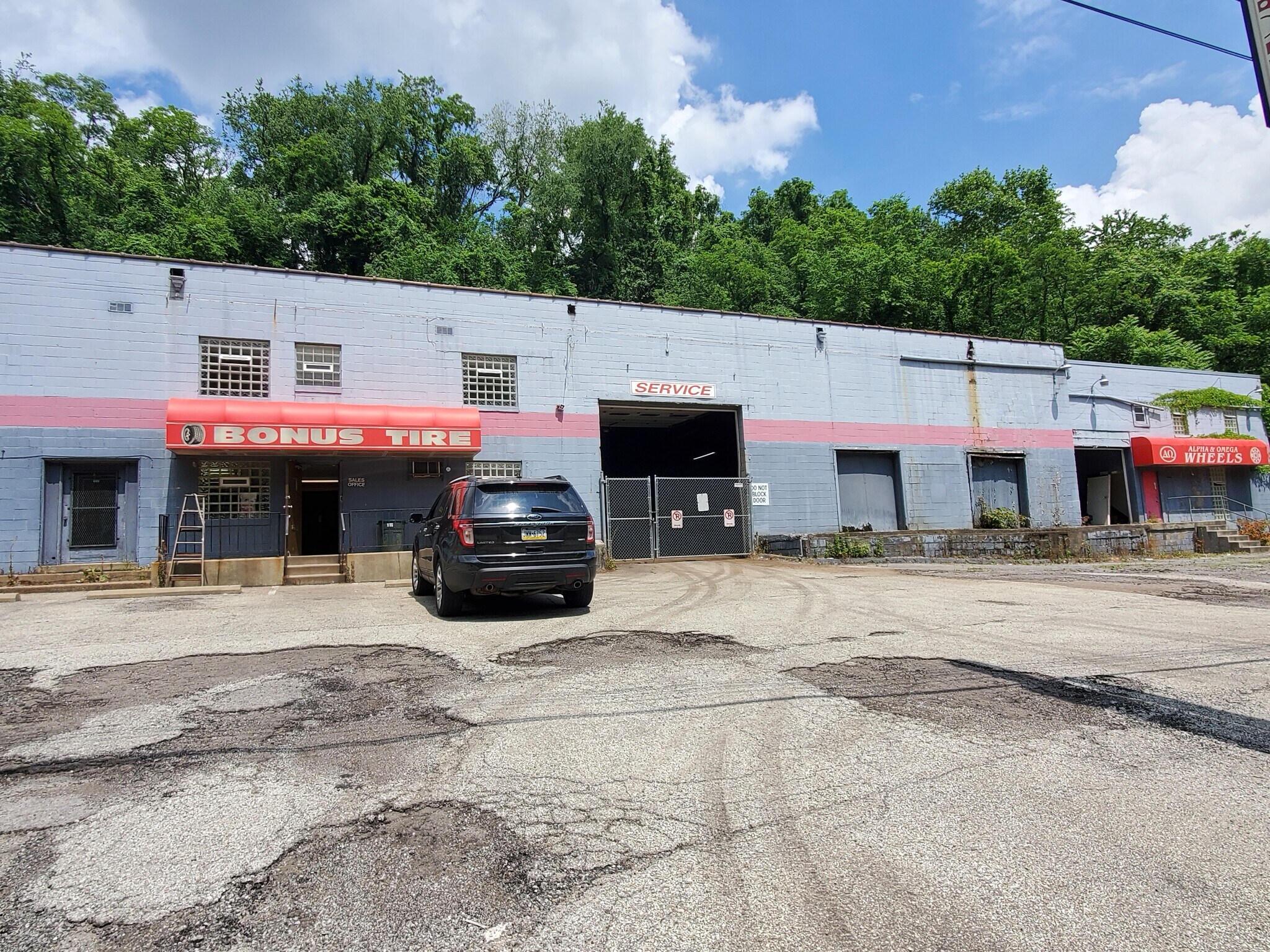 4349 Verona Rd, Verona, PA 15147