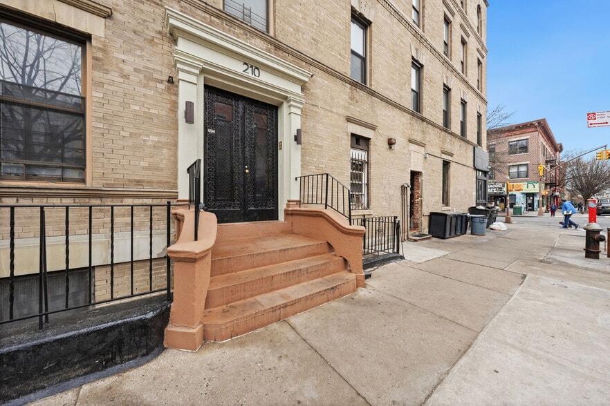 210 Prospect Park, Brooklyn, NY for sale - Building Photo - Image 2 of 3