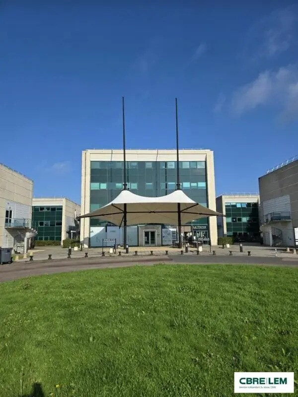 Office in Caen for lease Building Photo- Image 1 of 10