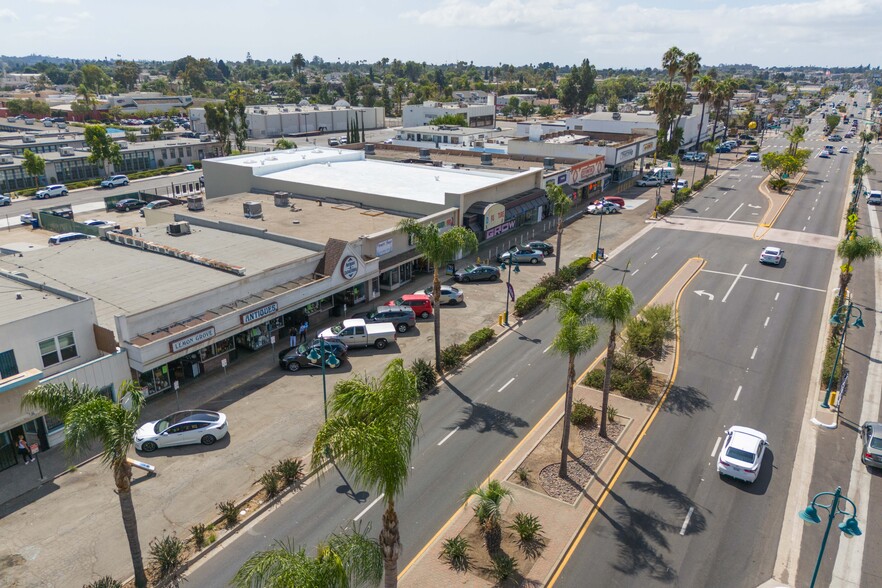 7850-7860 Golden Ave, Lemon Grove, CA for lease - Building Photo - Image 3 of 8