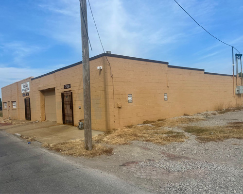 Indiana Avenue Industrial Park portfolio of 5 properties for sale on LoopNet.com - Building Photo - Image 1 of 2