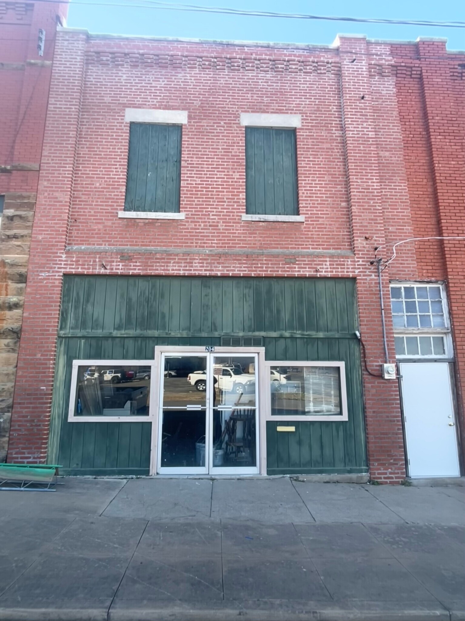 205 W 5th St, Okmulgee, OK for sale Primary Photo- Image 1 of 1