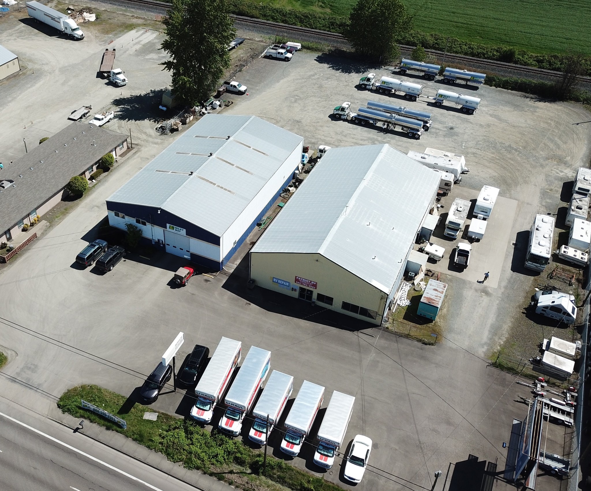 33919-33923 Highway 99E, Tangent, OR for sale Building Photo- Image 1 of 1