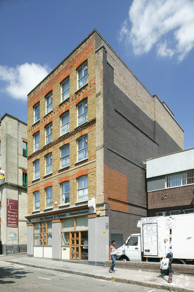 66 Turnmill St, London for lease - Building Photo - Image 1 of 3