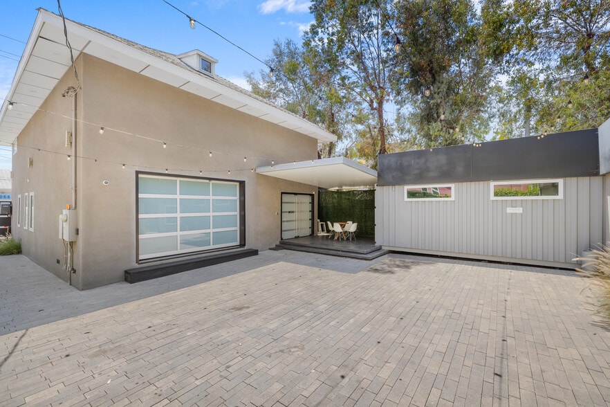 7065 Lexington Ave, West Hollywood, CA for sale - Building Photo - Image 3 of 20