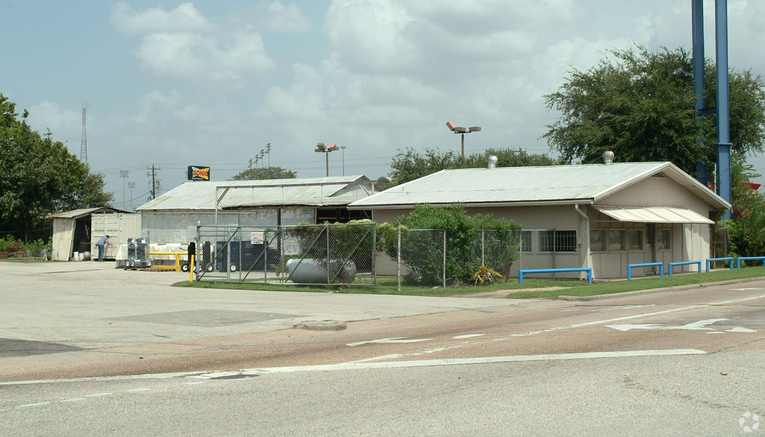 4722 W 18th St, Houston, TX for sale Primary Photo- Image 1 of 1