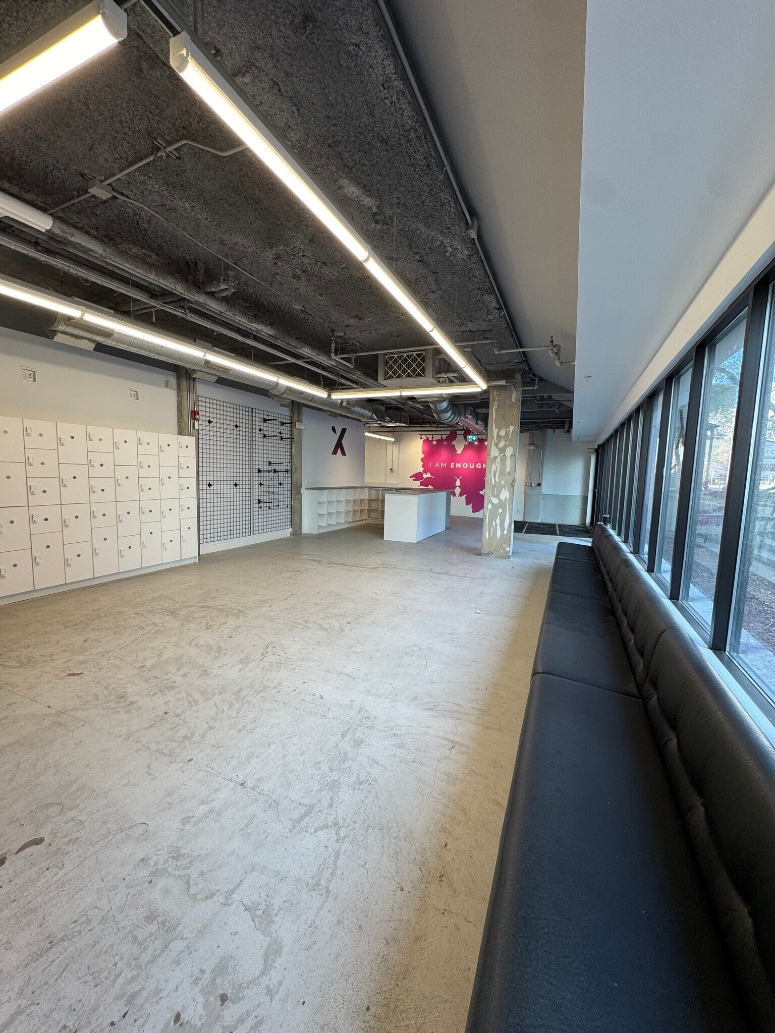10049 103rd St NW, Edmonton, AB for lease Interior Photo- Image 1 of 8