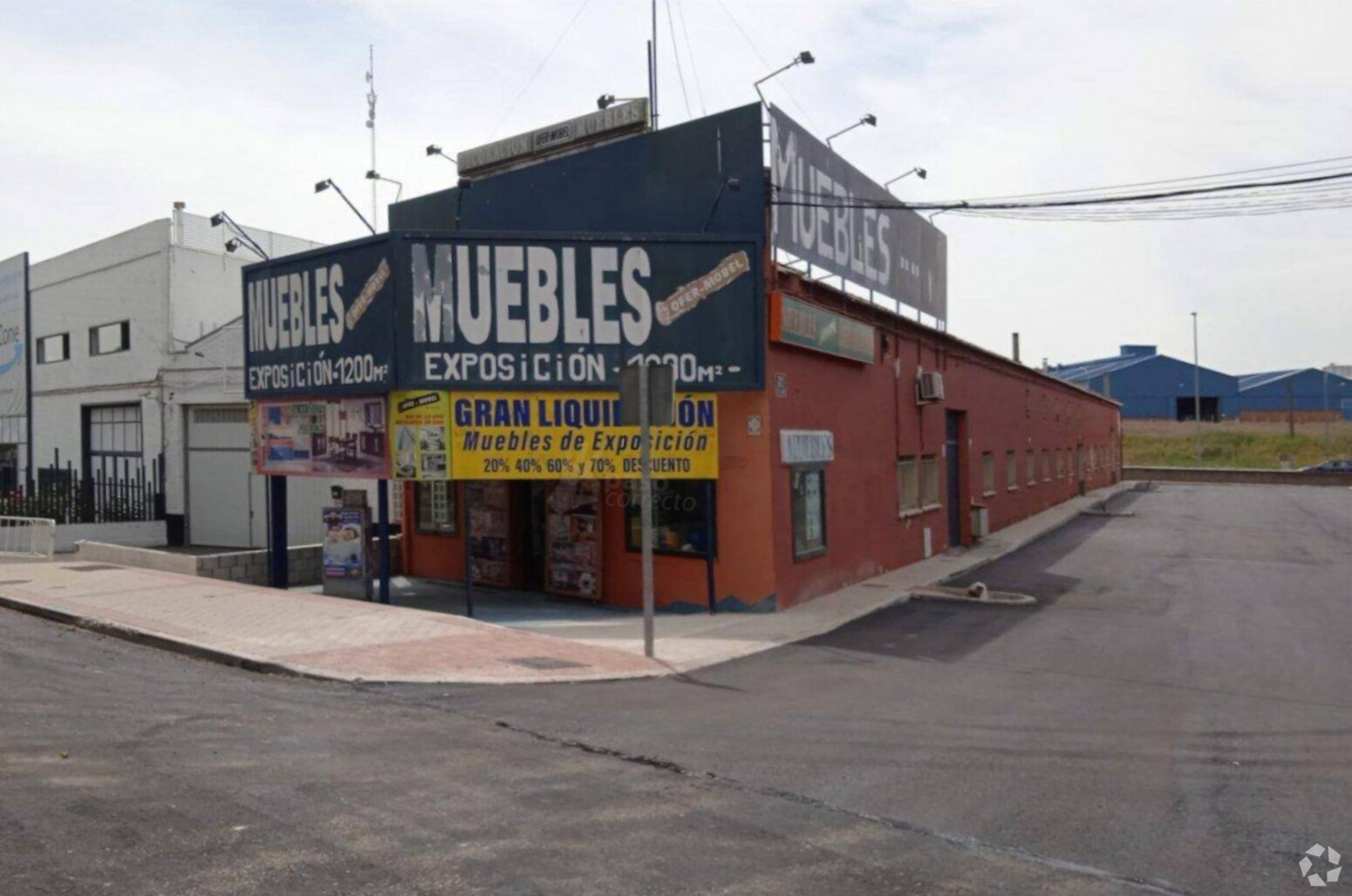 Industrial in Fuenlabrada, Madrid for sale Primary Photo- Image 1 of 1