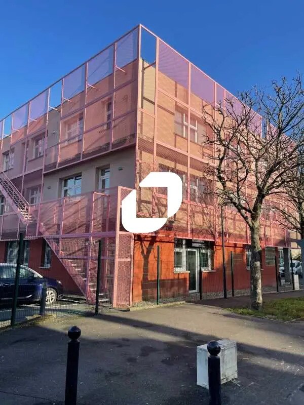 Office in Orly for sale Building Photo- Image 1 of 11