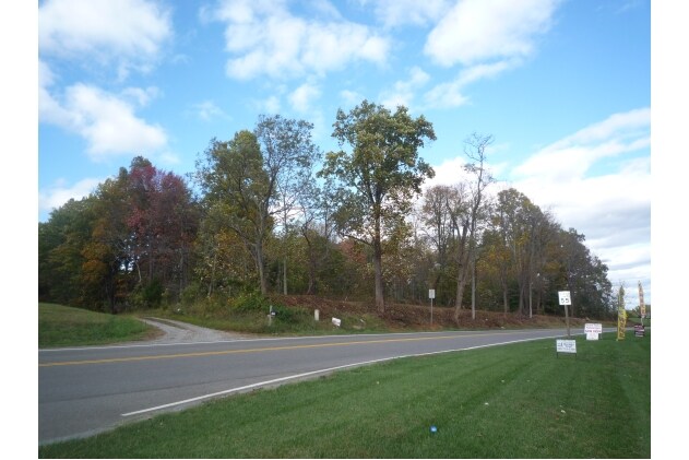 Rt 122 Booker T. Washington Hwy, Moneta, VA for sale - Primary Photo - Image 1 of 1