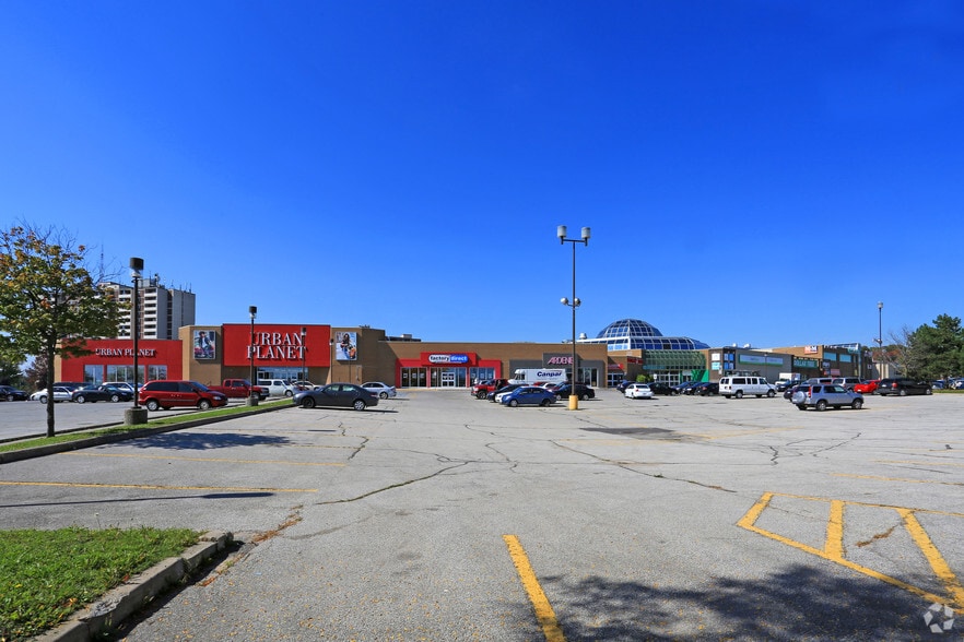 400 Bayfield St, Barrie, ON for lease - Primary Photo - Image 2 of 7