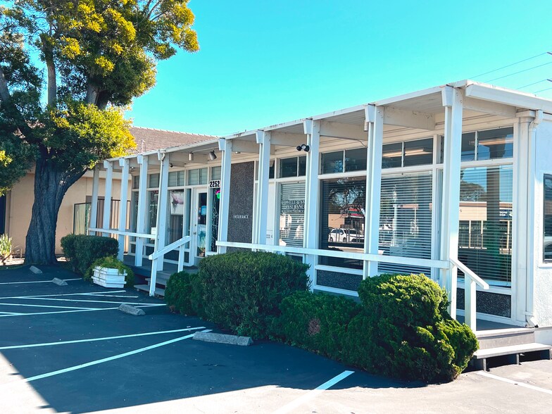 2240-2252 N Fremont St, Monterey, CA for sale - Building Photo - Image 1 of 17