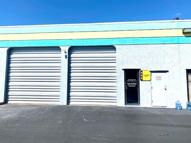 4990 SW 52nd St, Fort Lauderdale, FL for lease Interior Photo- Image 1 of 4