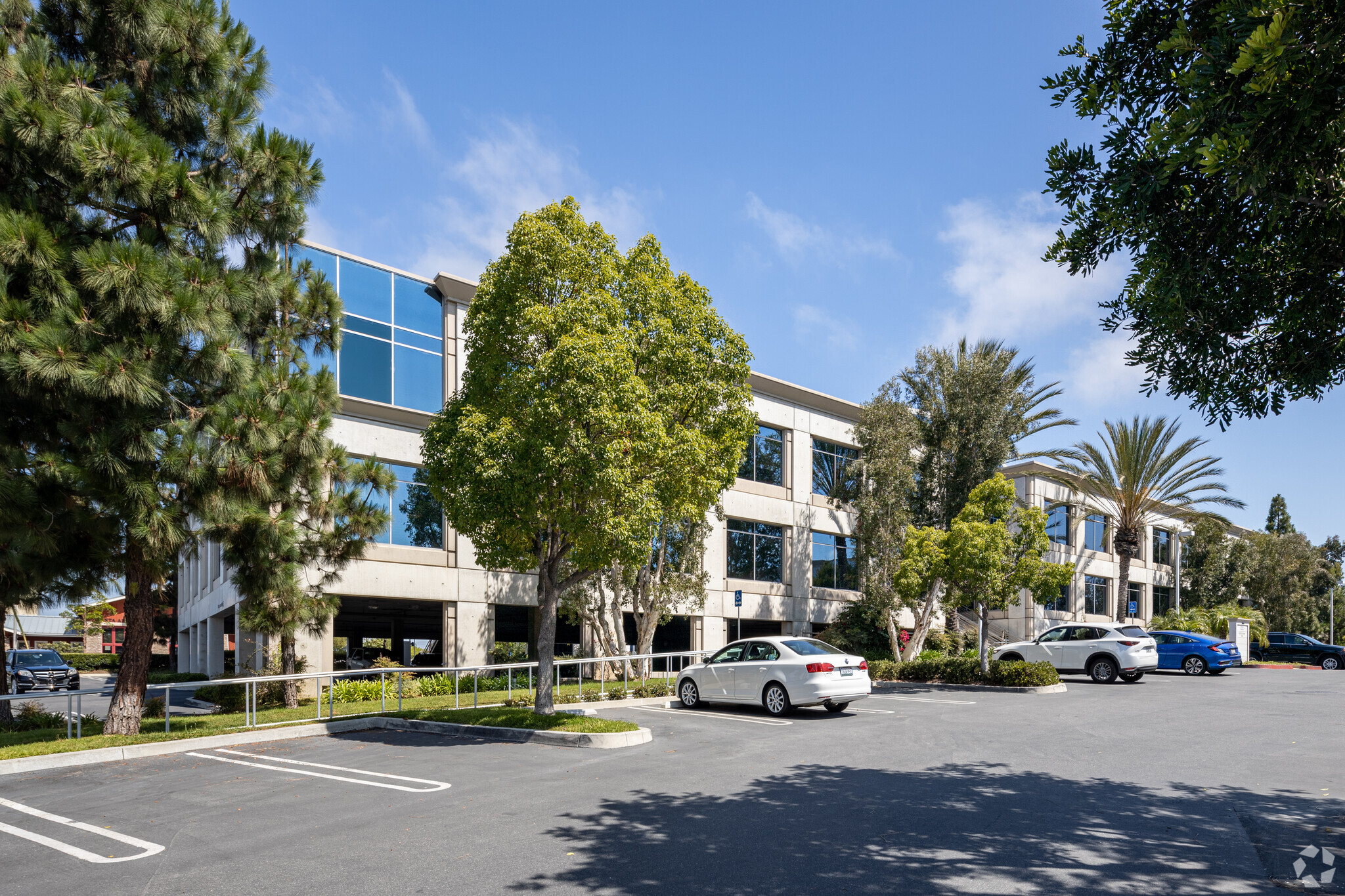 20411 SW Birch St, Newport Beach, CA for lease Primary Photo- Image 1 of 5