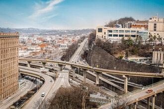 600 Grant St, Pittsburgh, PA for lease Building Photo- Image 2 of 12