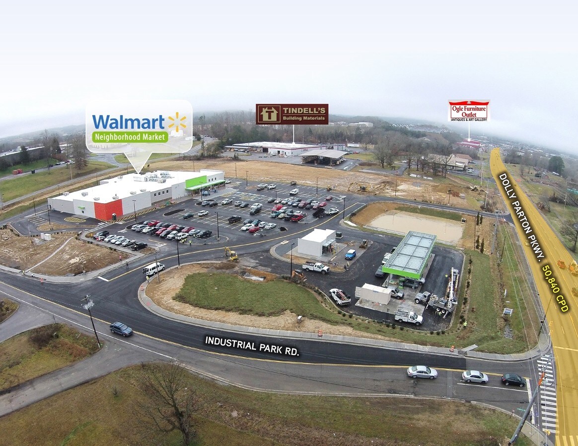 1185 Dolly Parton Pky, Sevierville, TN 37862