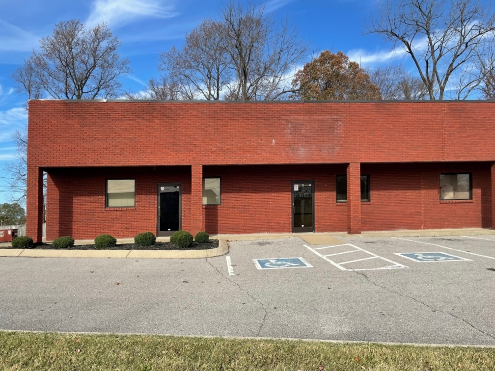 1100 Ted Crozier Sr Blvd, Clarksville, TN for sale Building Photo- Image 1 of 1