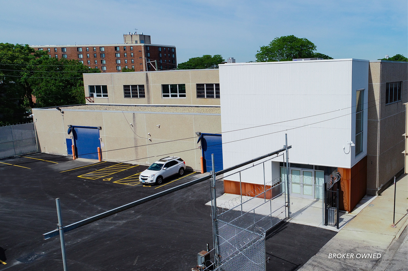 3333 W Lake St, Chicago, IL for lease Building Photo- Image 1 of 20