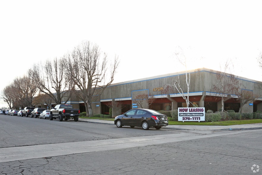 4705 N Sonora Ave, Fresno, CA for lease - Building Photo - Image 1 of 4
