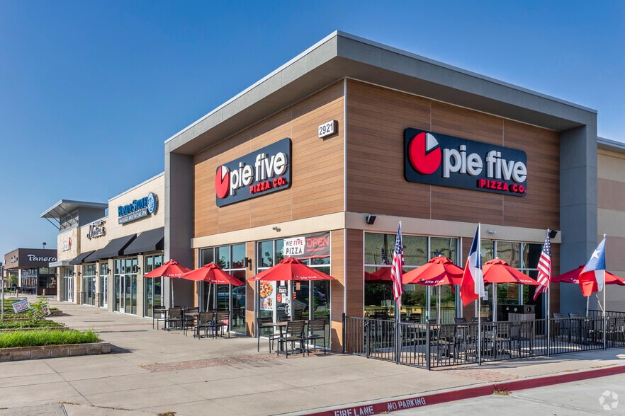 2921 State Highway 121, Euless, TX for sale - Building Photo - Image 1 of 1